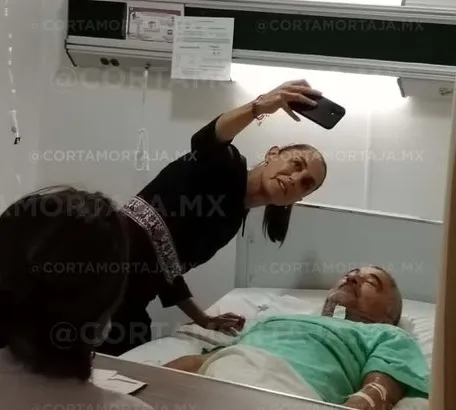 Presume Sheinbaum selfie con víctimas del trenazo