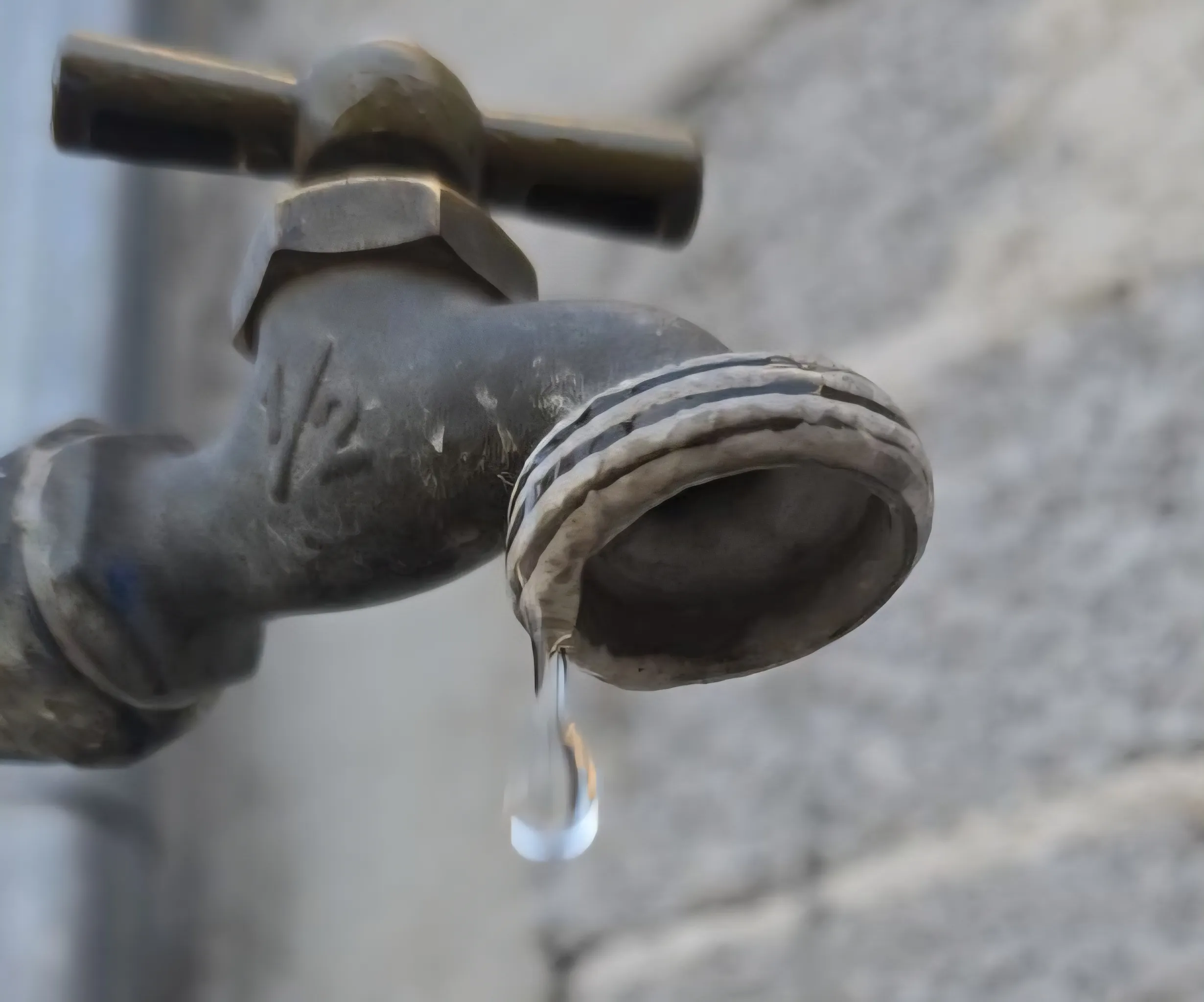 Más de medio millón de personas se quedan sin agua en León 