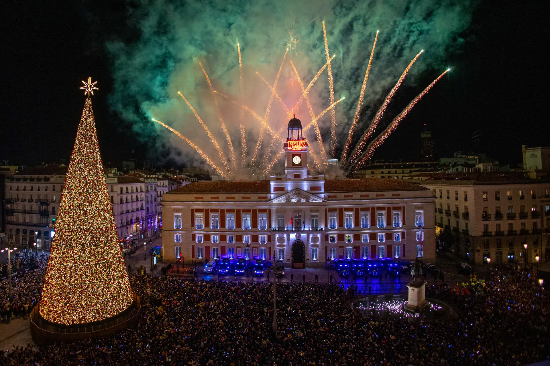 Cunden celebraciones por Año Nuevo 2026 