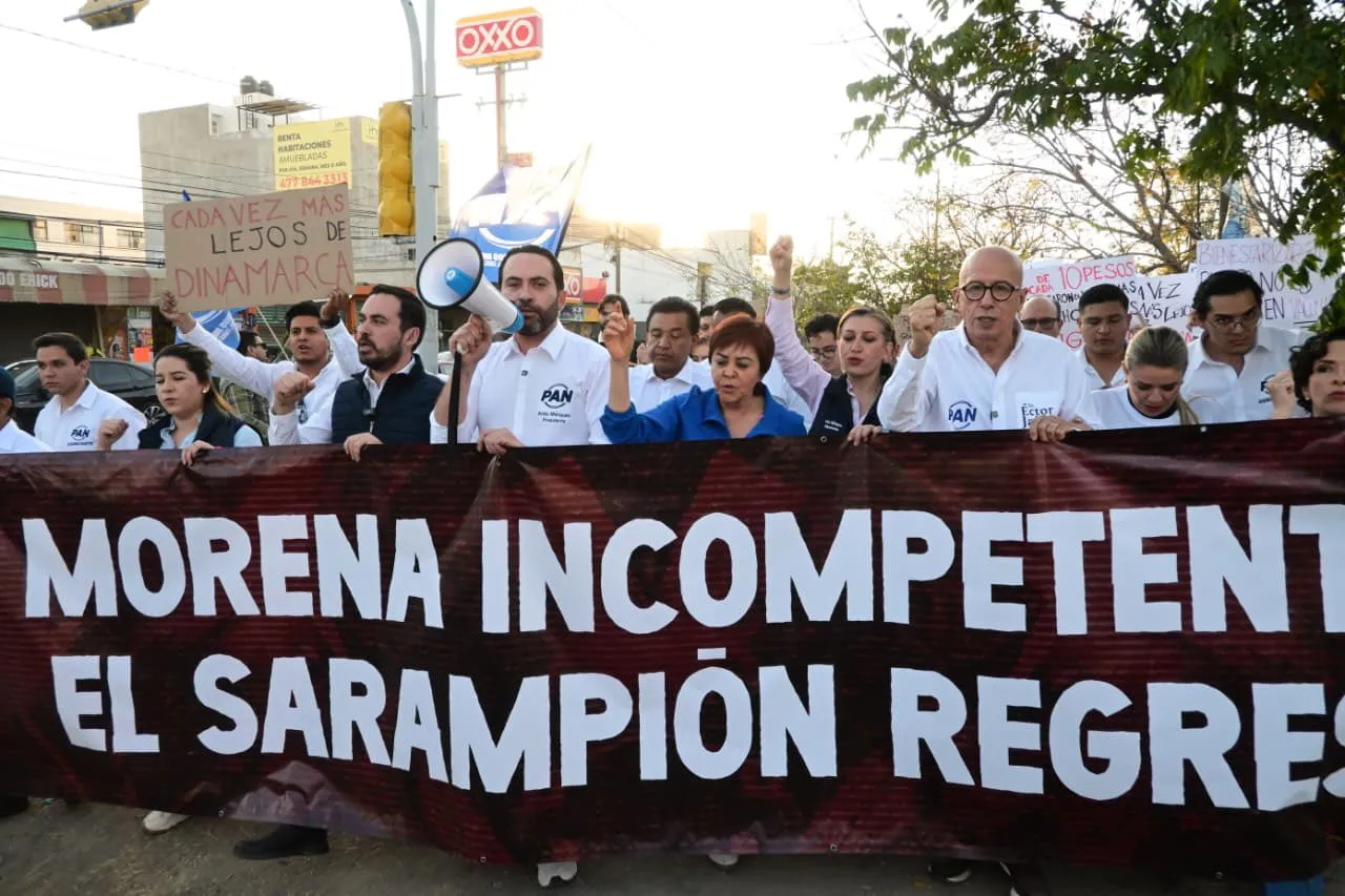 Incompetente sistema de salud de México, reclaman