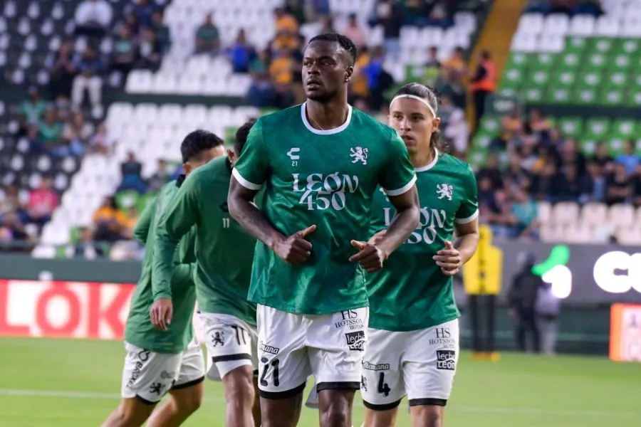 Muestra León jersey conmemorativo