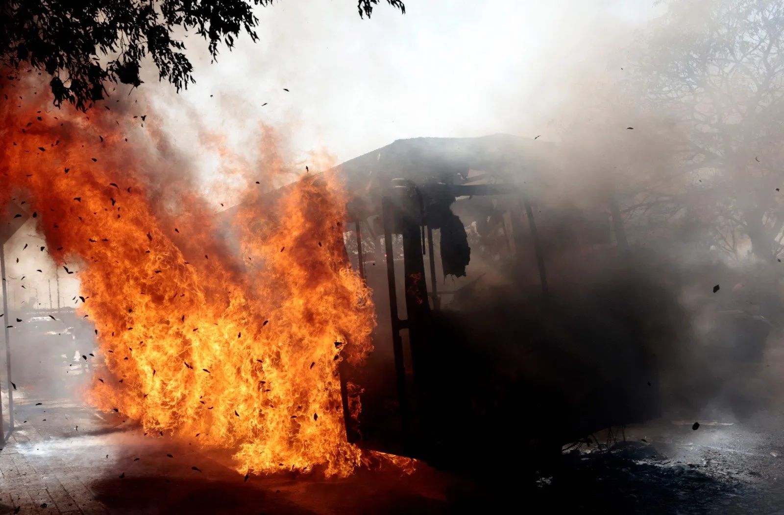 Acusan de terrorismo a 18 detenidos por atentados