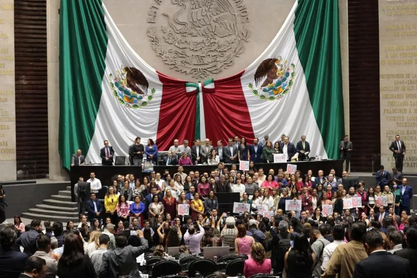 Desechan Reforma Electoral oficialista