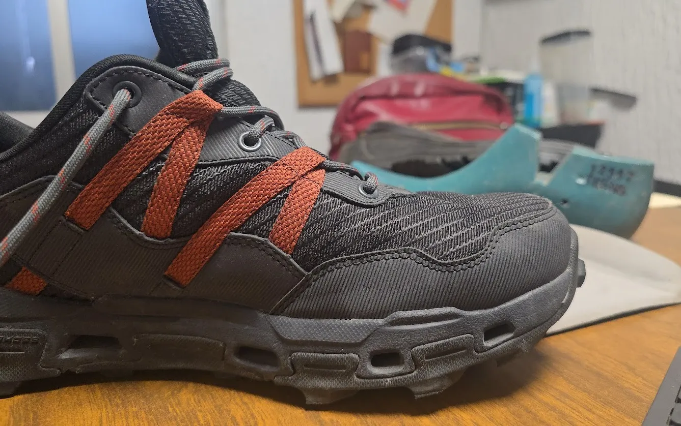 Trampean zapateros con triangulaciones