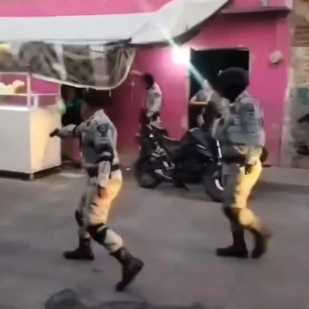 Atacan Guardias Nacionales a vecinos en León