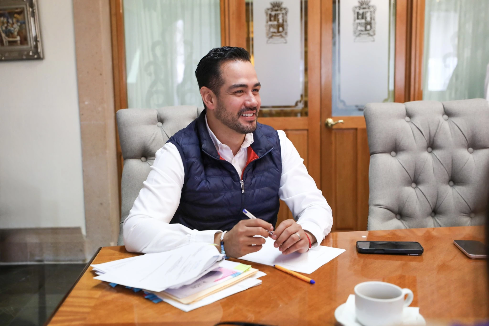 Renuncia Allan León