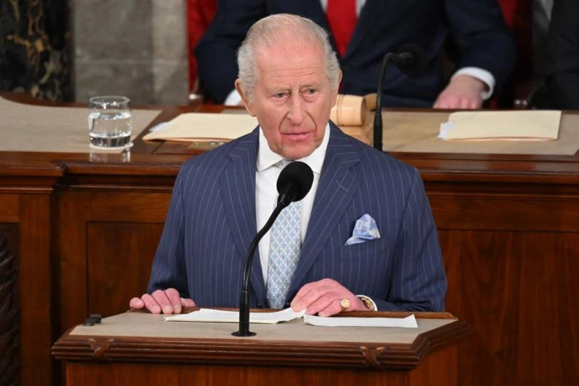 Carlos III advierte que la alianza con EU debe renovarse