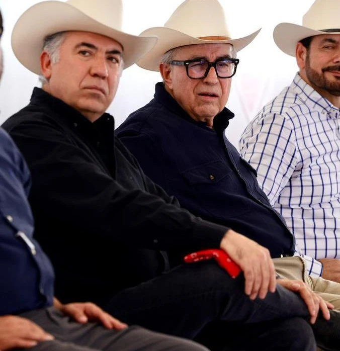 Senador Enrique Inzunza embarra a AMLO en narco acusaciones