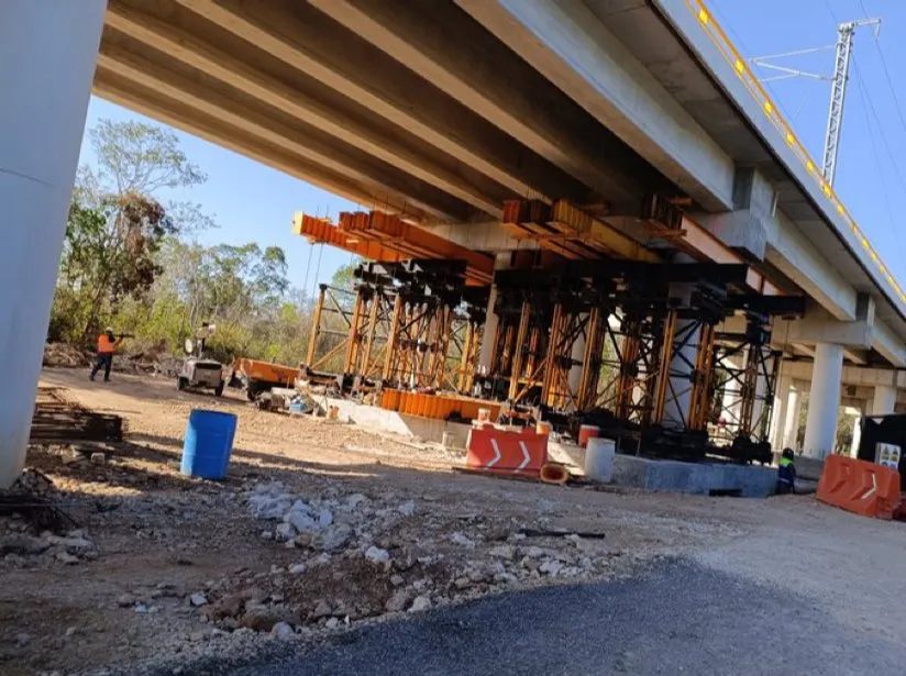 Se hunde el Tren Maya