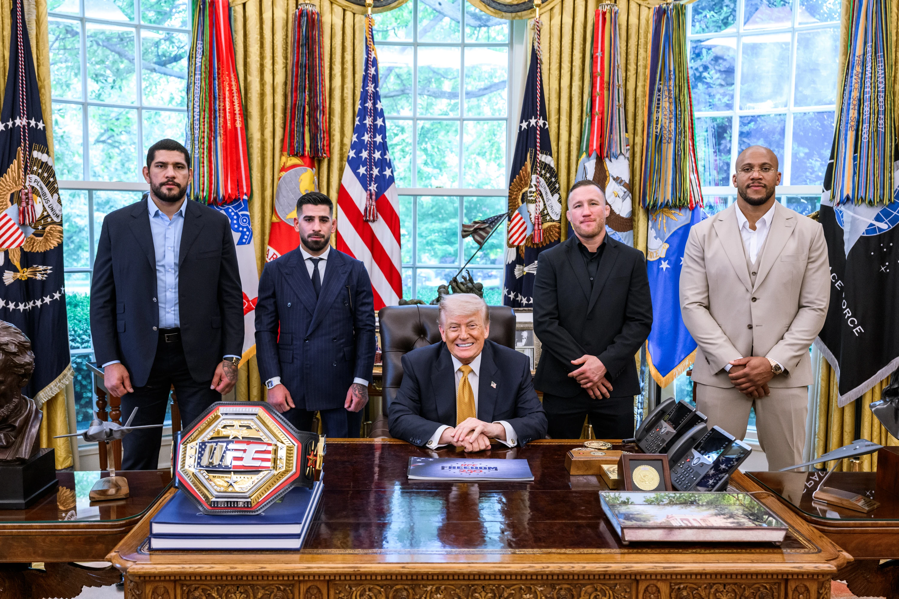 Si México no ataca al narco, Estados Unidos lo hará, amenaza Trump
