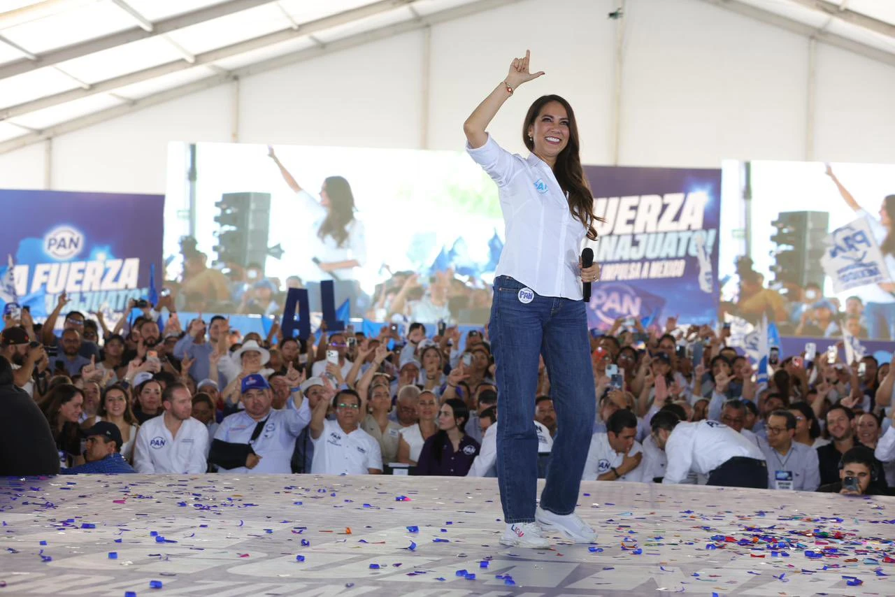 Muestra PAN poder y unidad