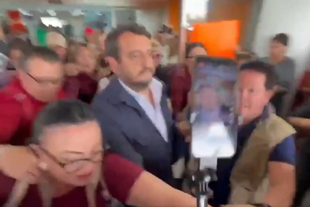 Fueron más las mentadas contra Andy que los acarreados