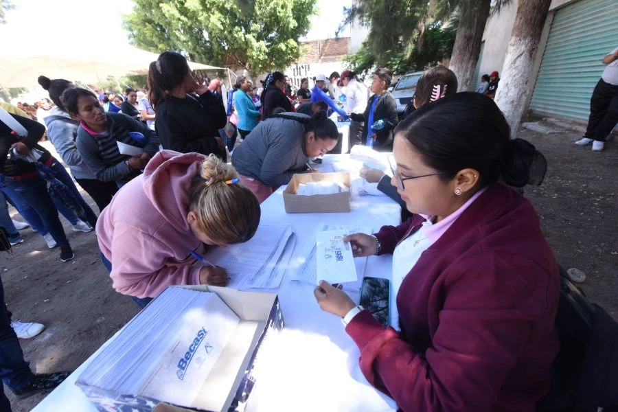 Reitera Irapuato apoyo a educación
