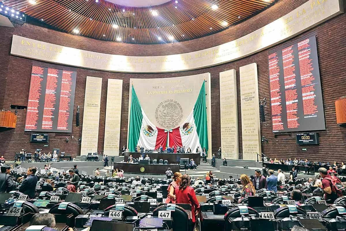 Avanza en Congreso 'freno' a intervención extranjera