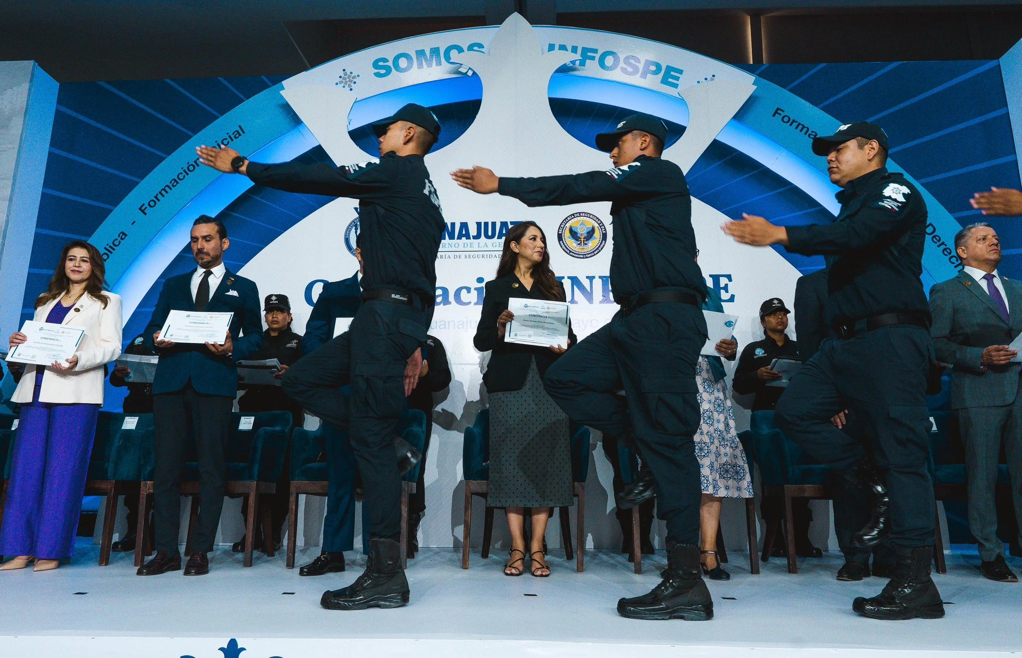 Impulsa Gobernadora profesionalización de policías