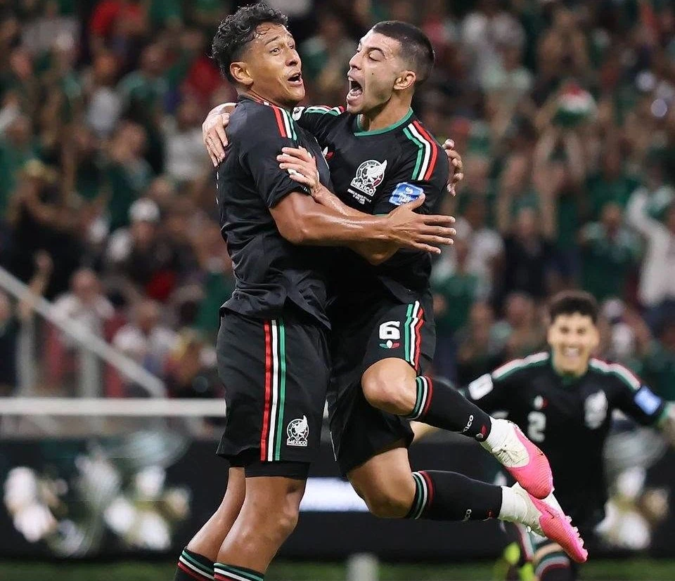 México califica con error coreano