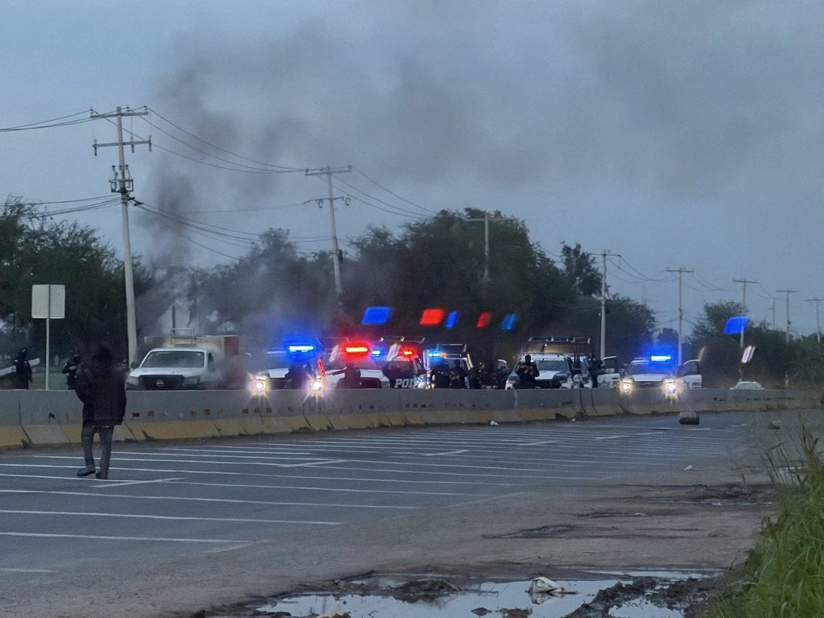 Generadores de terror, quienes incendiaron carretera en Juventino Rosas, acusa Gobernadora