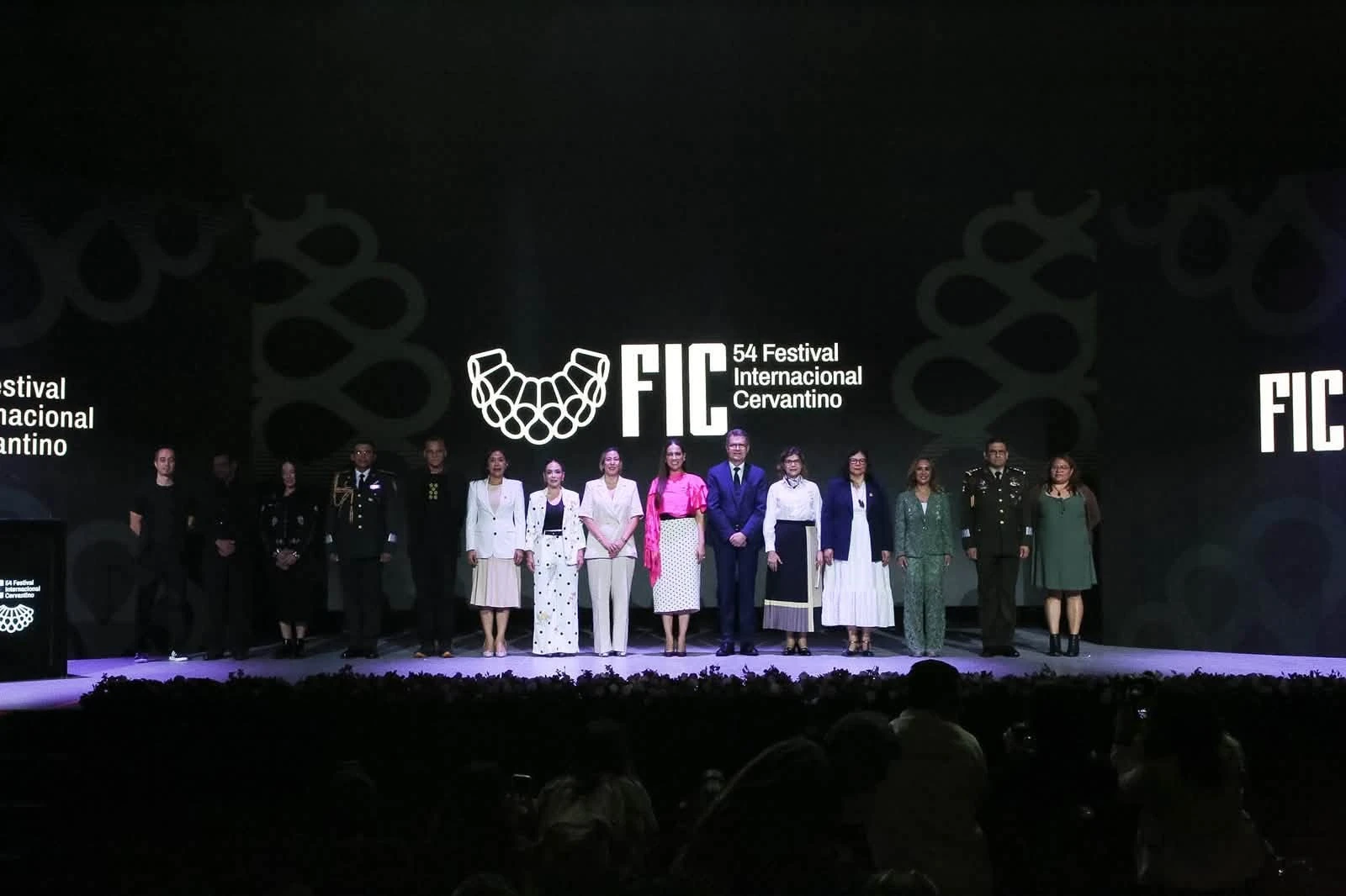 Presentan edición 2026 del Cervantino