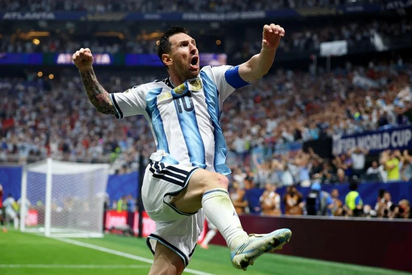 Argentina remonta de forma agónica 