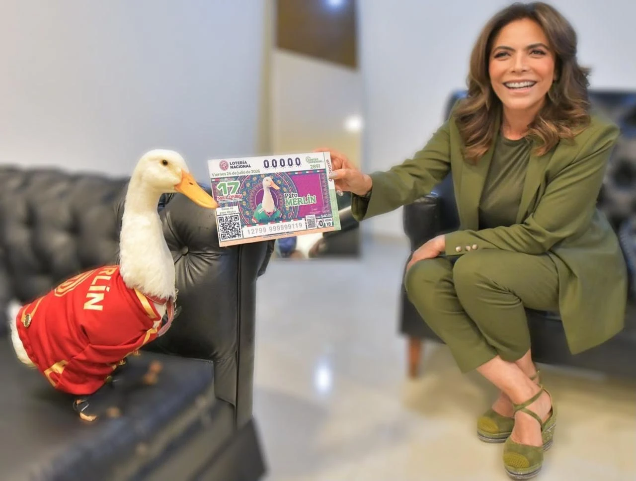Dedican billete de lotería al Pato Merlín
