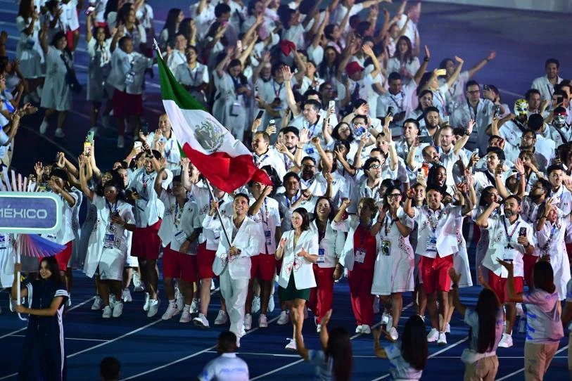 México encabeza el desfile en la inauguración de los Juegos Centroamericanos y del Caribe 2026