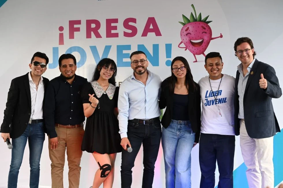 Celebra Irapuato a sus juventudes con 'Fresa Joven'
