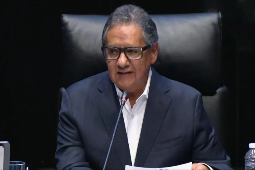 Higinio Martínez rinde protesta como nuevo presidente del Senado