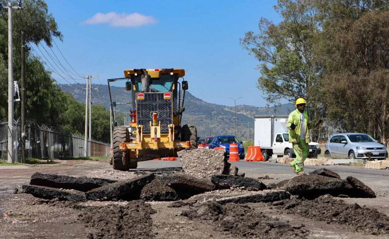 Agradece Manuel Montes a delegada SICT arranque de obra