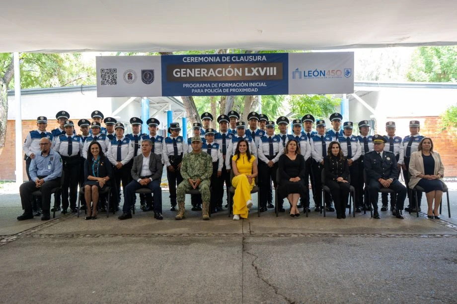Llegan nuevos policías