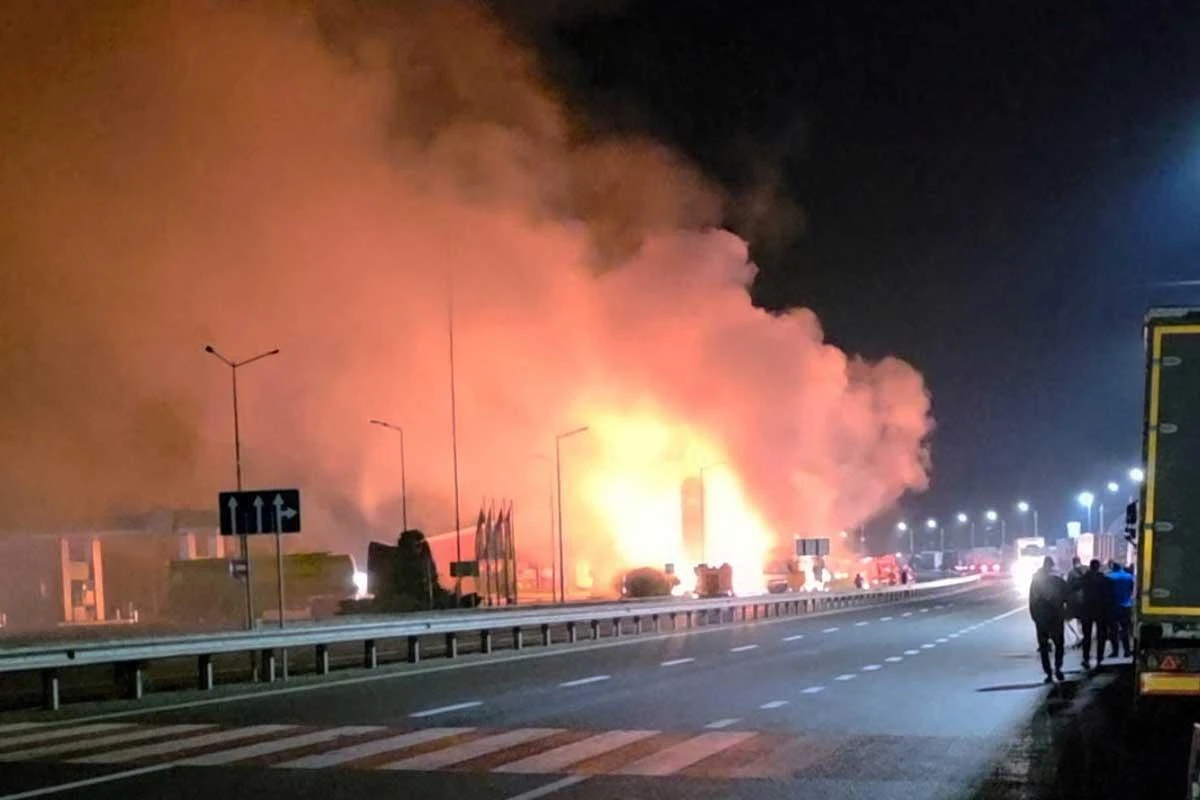 Rusia ataca frontera Ucrania - Polonia; misiles impactan tren civil