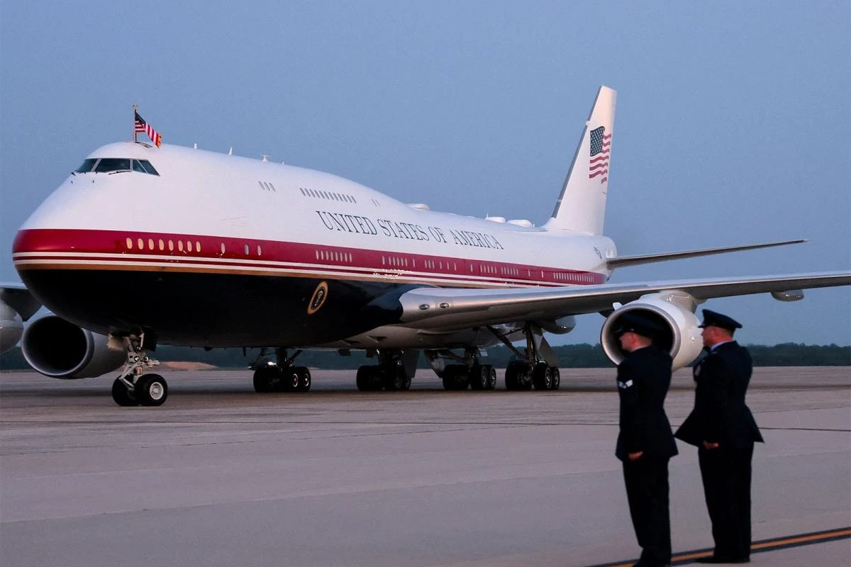 Excluye Trump a CNN del Air Force One