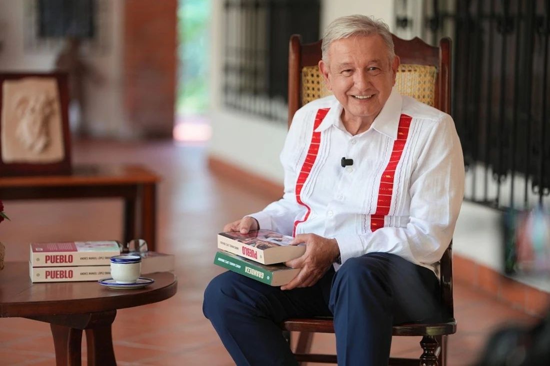 Re aparece AMLO