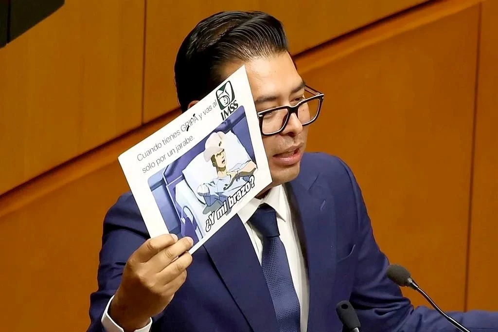 Aprueban Ley Antimemes