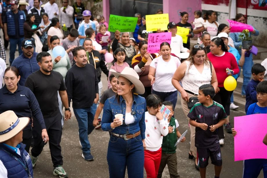 Mueve León a sus comunidades