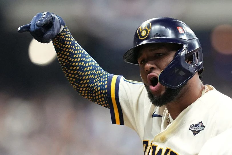 Brewers pega primero en la Serie Mundial 2026