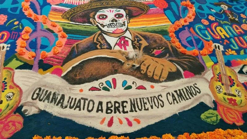 Con homenaje a Guanajuato y amplia oferta cultural inauguran Festival de Vida y Muerte